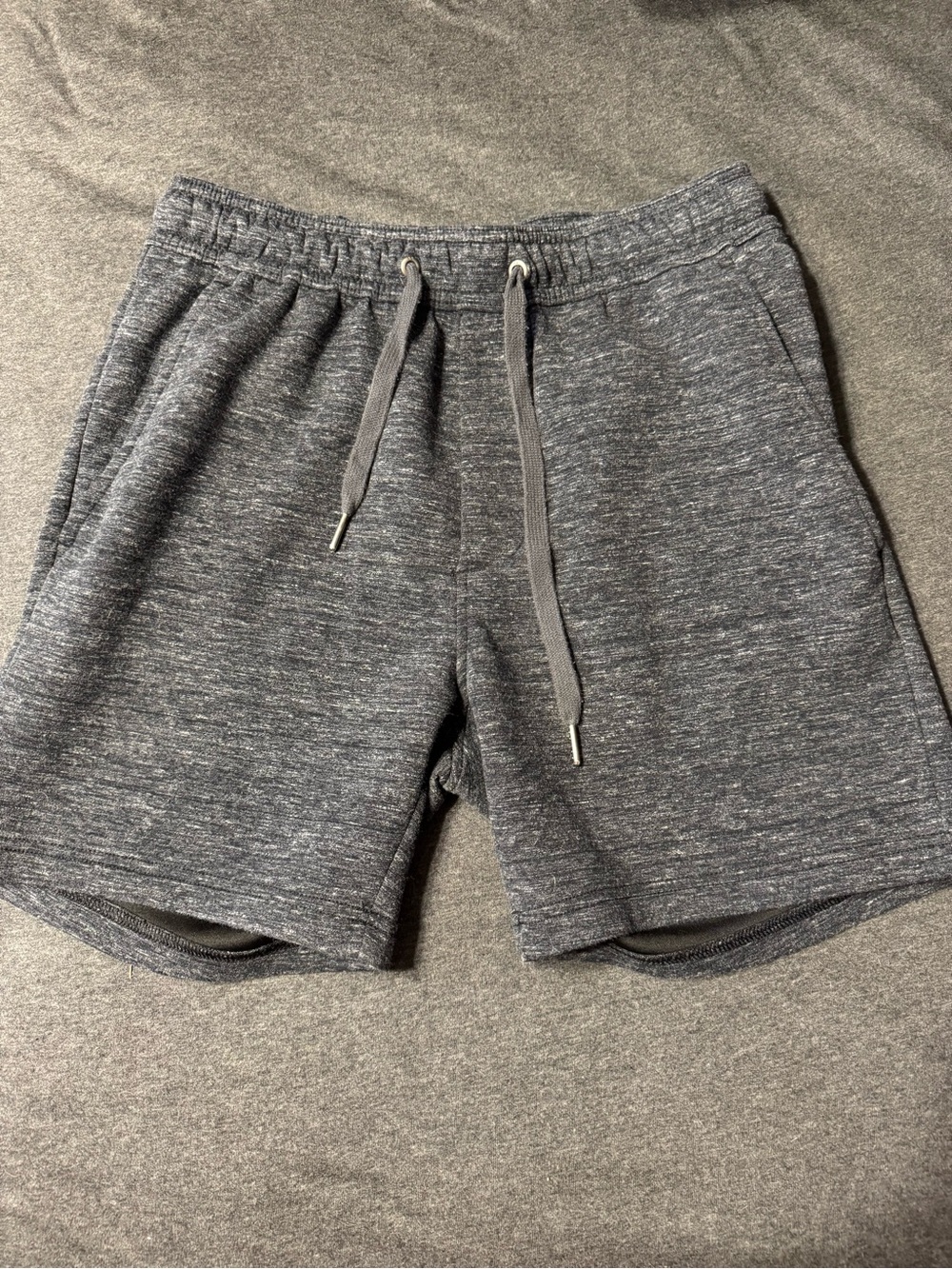 American Eagle Outfitters Men's Charcoal Gray Athletic Drawstring Shorts Size S